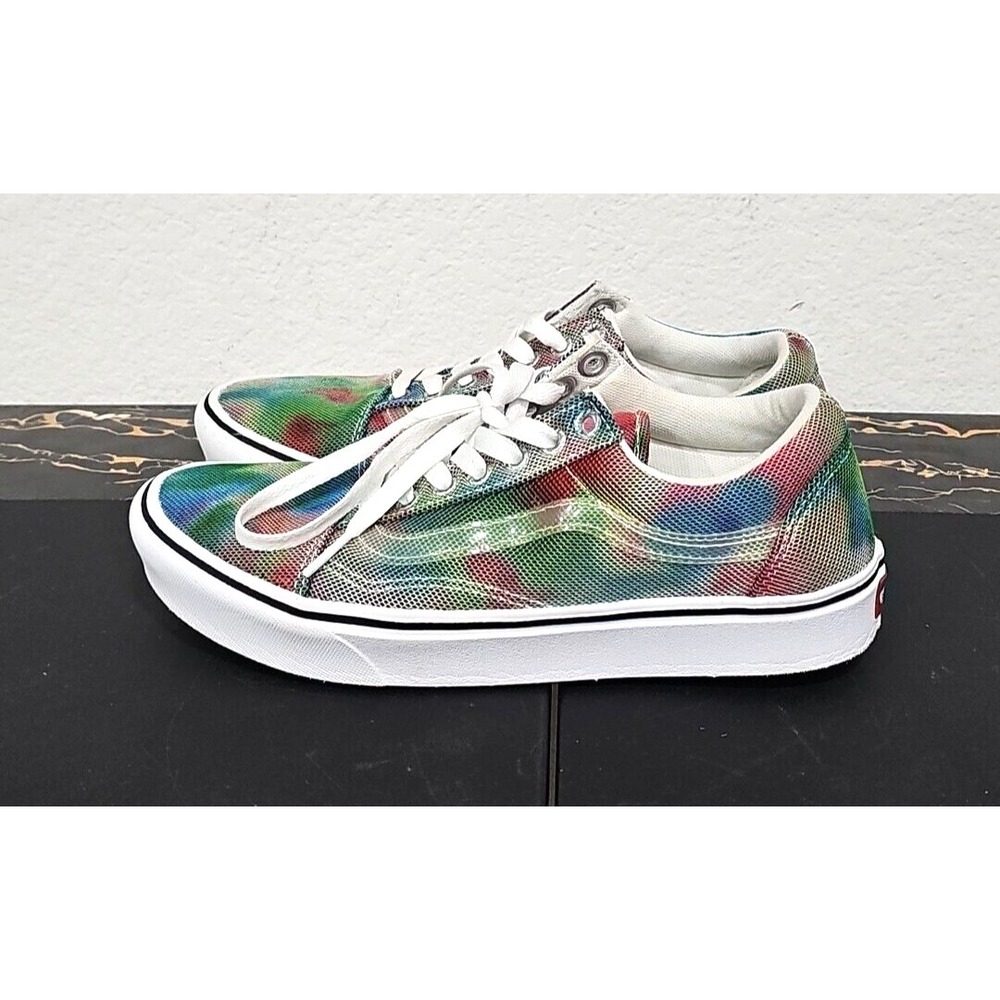 VANS Off The Wall Comfycush Old Men 7/ Women 8.5